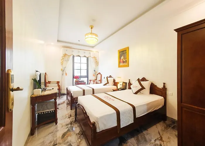 Hotel Tgh Hạ Long