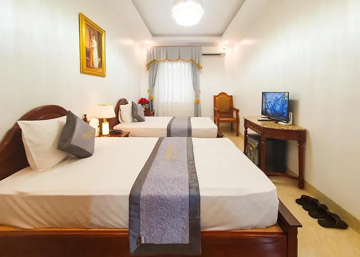 Hotel Tgh Hạ Long